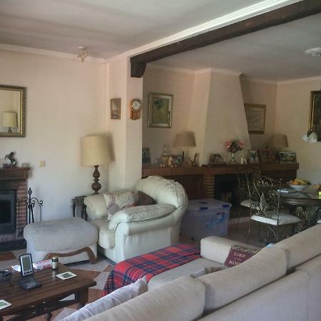 Villa De La Rosa Malaga Bagian luar foto
