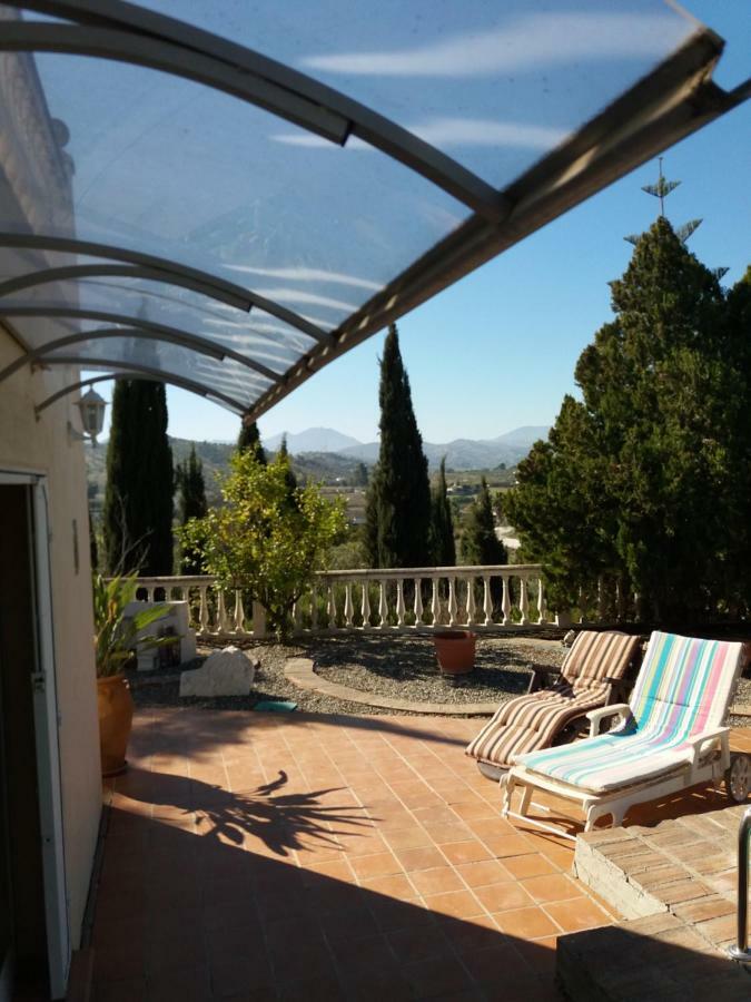 Villa De La Rosa Malaga Bagian luar foto